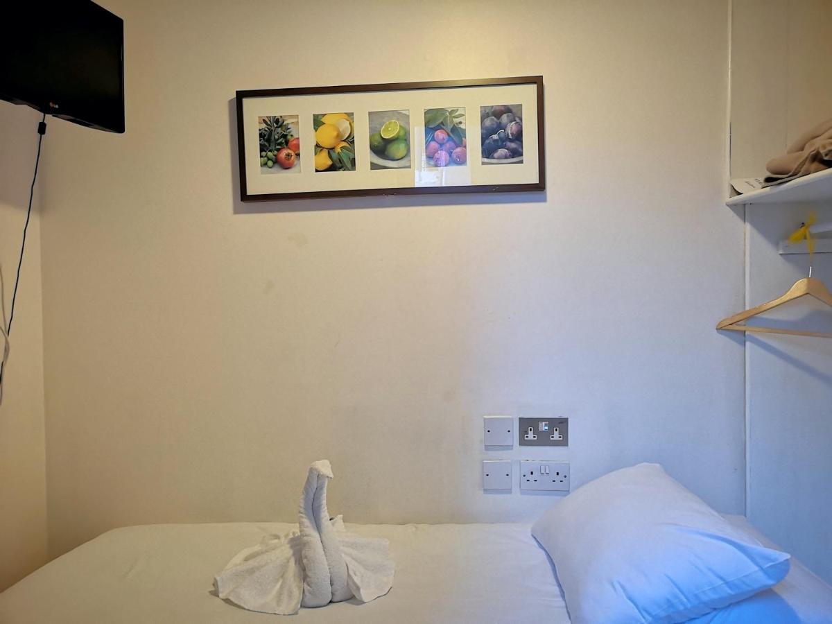 לונדון St Joseph Hotel מראה חיצוני תמונה